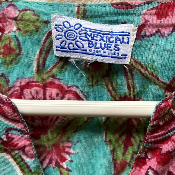 Mexicali Floral Shift Dress - Picture 5 of 5